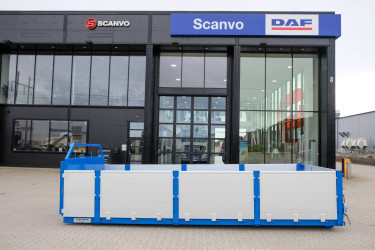15 m3 lastväxlarflak med aluminiumlämmar - grusförstärkt och 24 tons ram