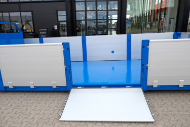 15 m3 lastväxlarflak med aluminiumlämmar - grusförstärkt och 24 tons ram