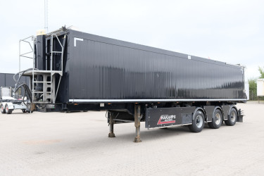 CMT 3-axlad 60 kubiks volymtrailer med tipp
