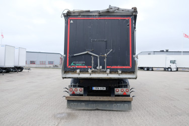 CMT 3-axlad 60 kubiks volymtrailer med tipp