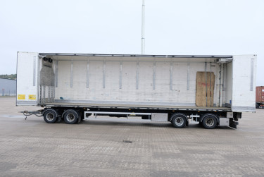 Norfrig 4-axlat kylsläp 2012 - Carrier Vector 1850