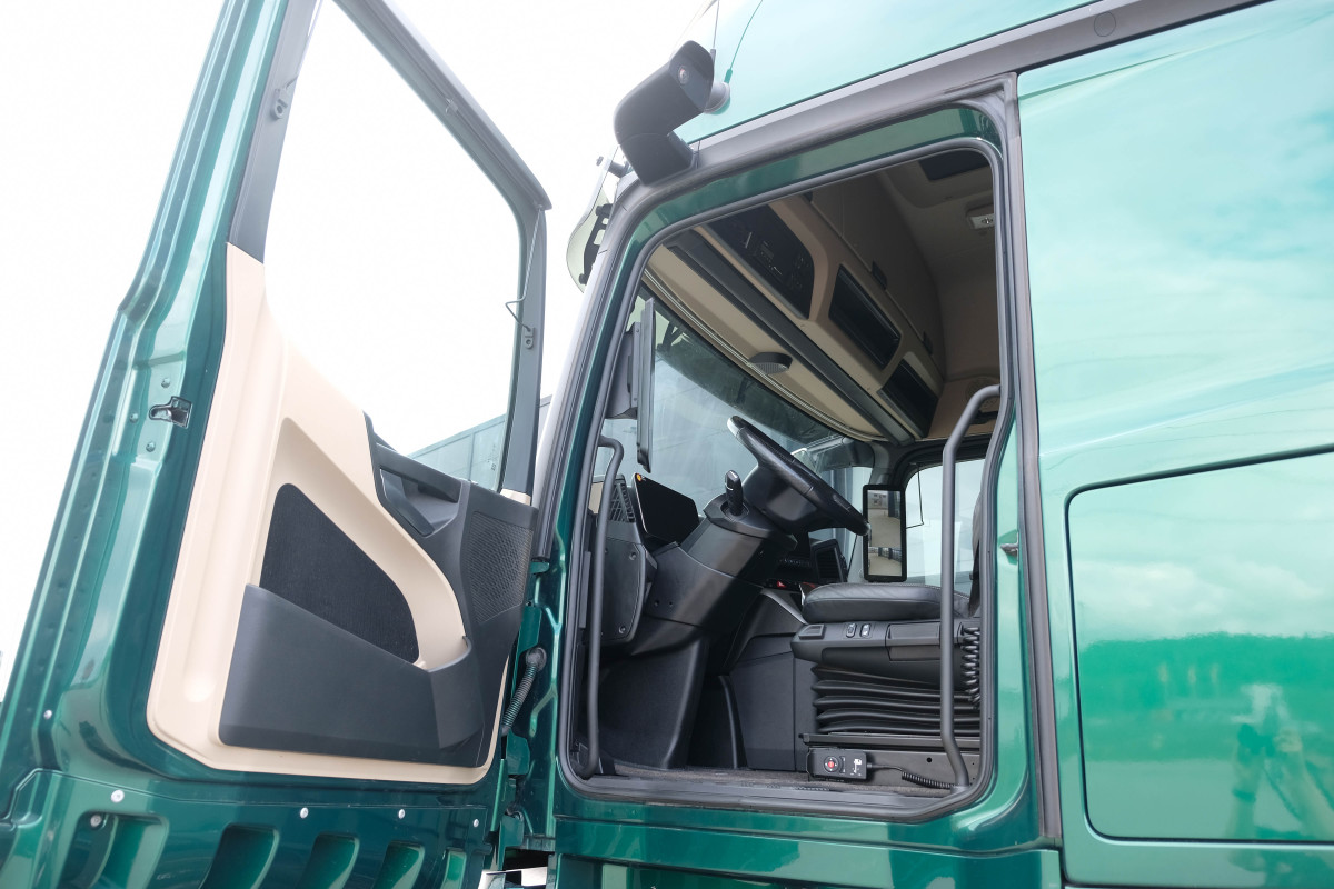 Actros 2653 6x2 dragbil Actros 2653 6x2 dragbil