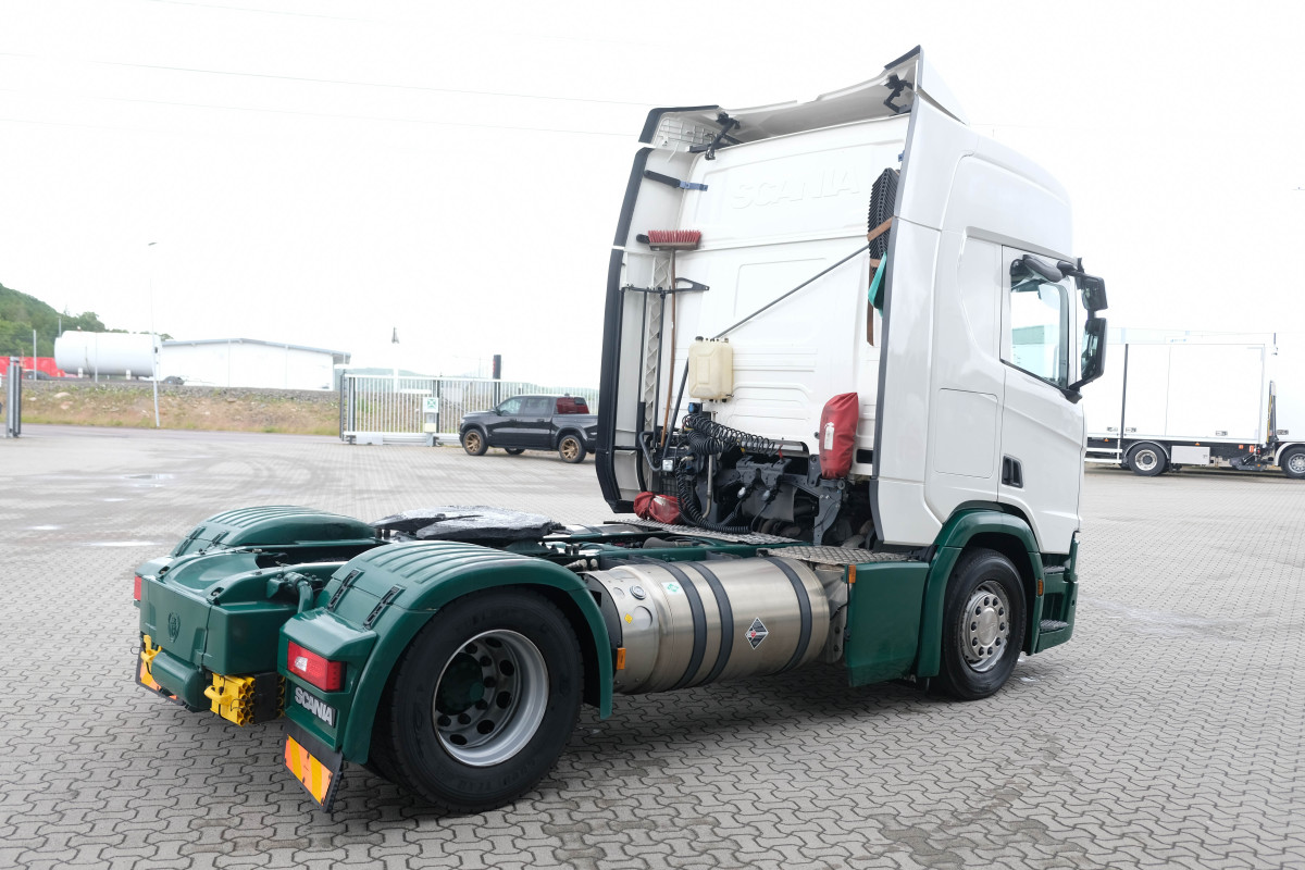 R 410 4x2 av 2020 års modell R 410 4x2 av 2020 års modell