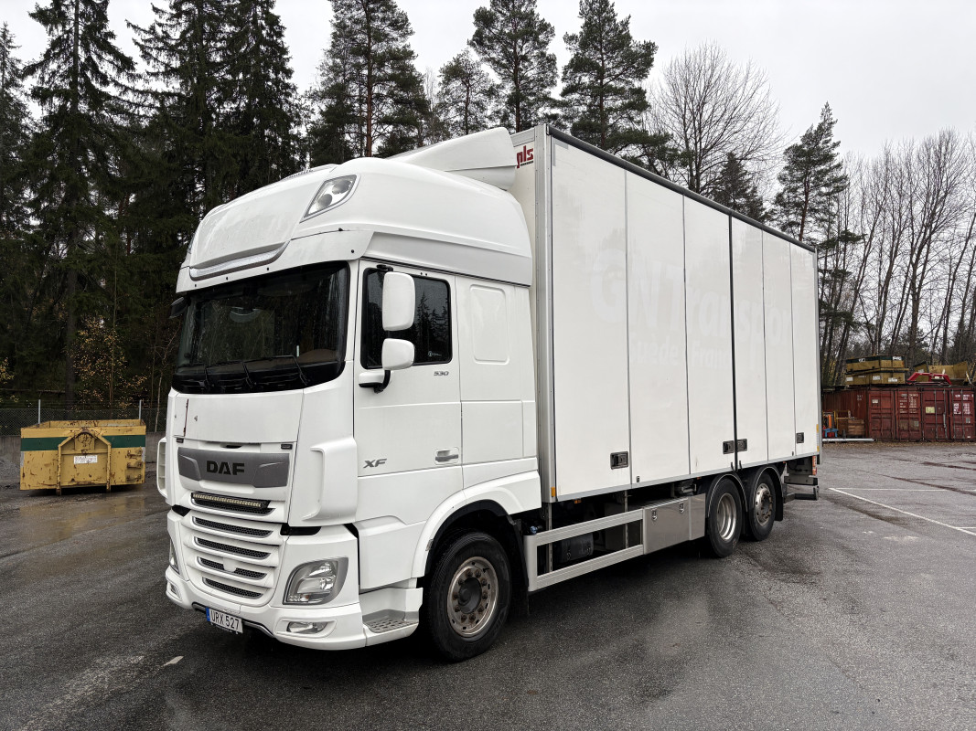 XF 530 PLS skåpbil med lift XF 530 PLS skåpbil med lift