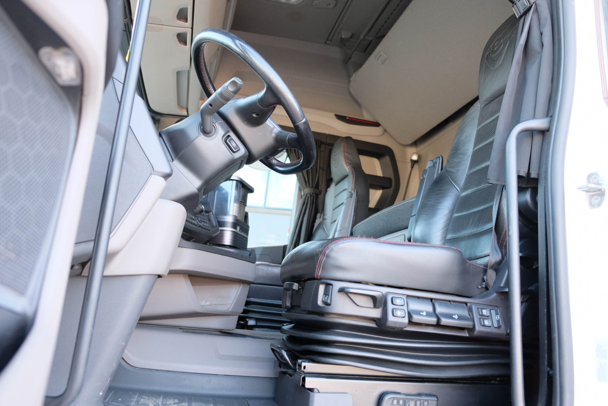 Scania R 590 6x2 3150mm Scania R 590 6x2 3150mm