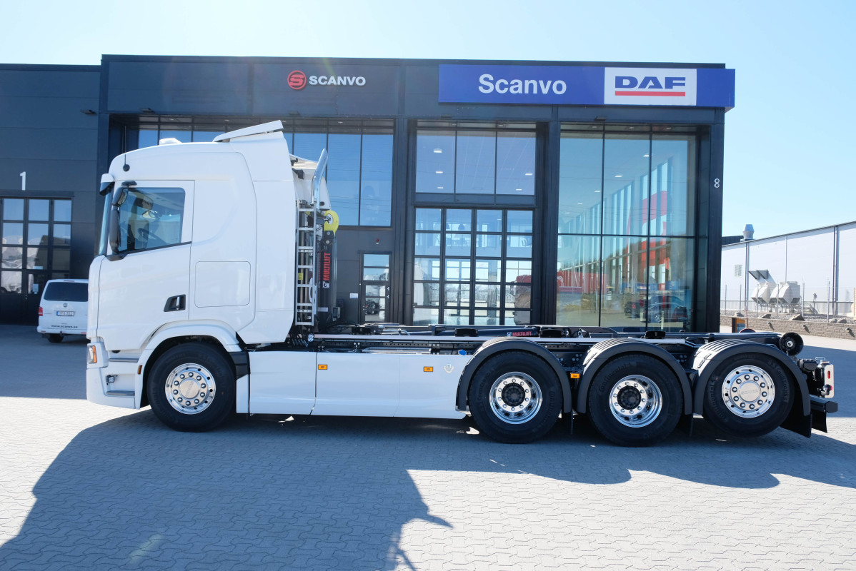Scania R 590 8x4*4 Tridem Hiab Lastväxlare Scania R 590 8x4*4 Tridem Hiab Lastväxlare